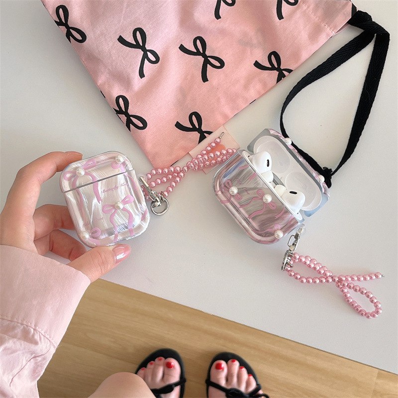 Pretty in Pearls airpods Case