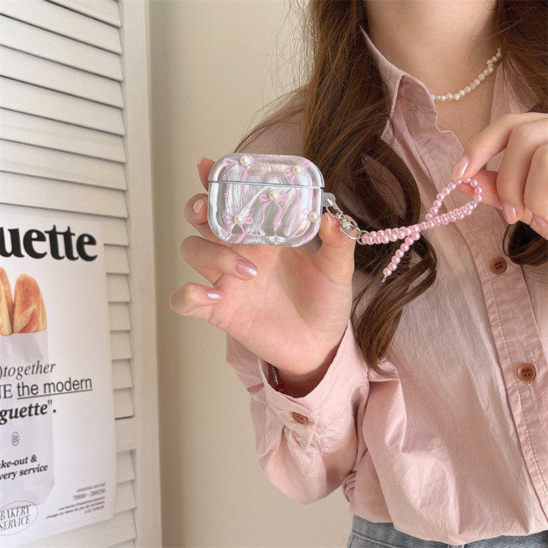 Pretty in Pearls airpods Case