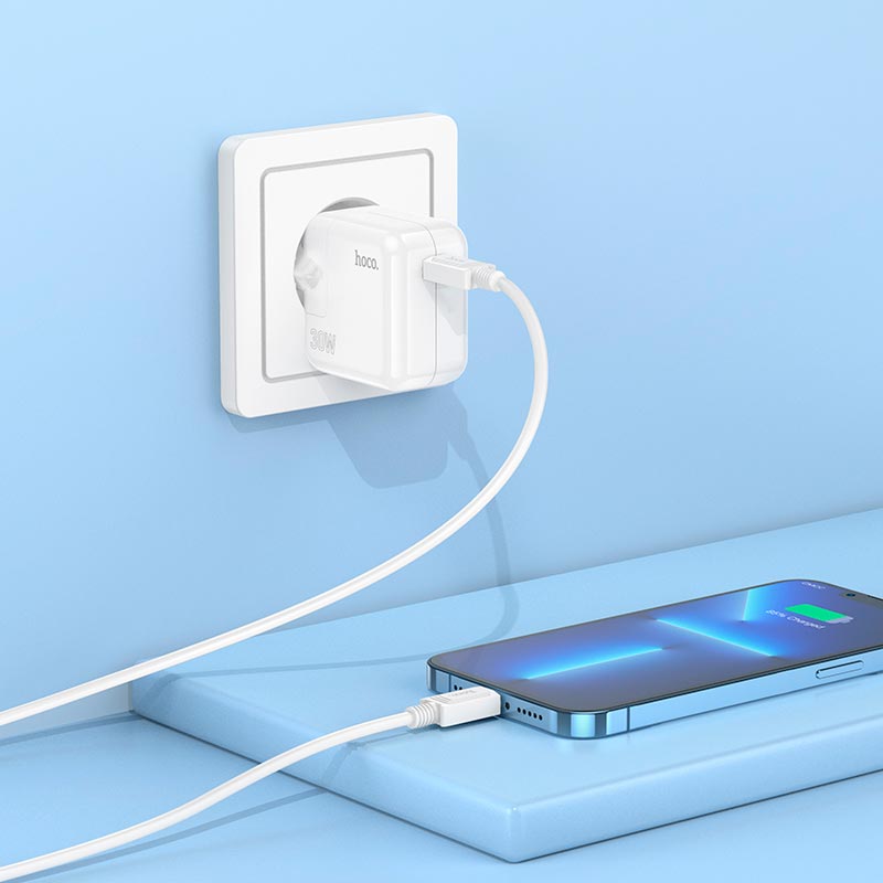 HOCO Adapter Advantage single port PD30WATT charger